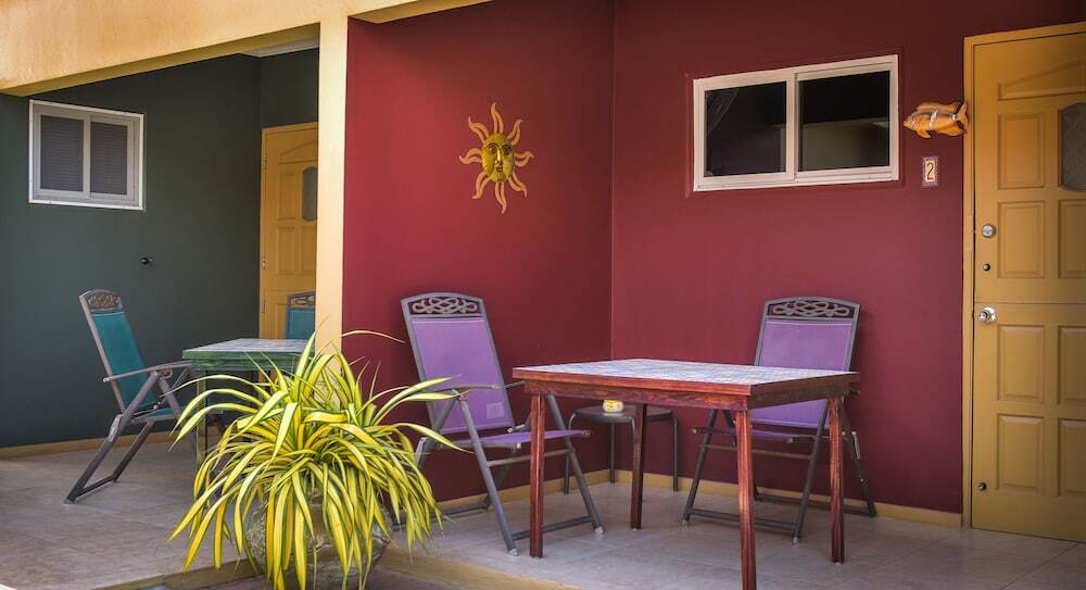 Little Paradise Aruba Vacation Apartments Palm Beach Exterior foto